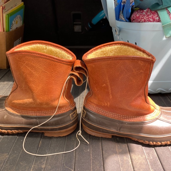 LL Bean shearling lined slip on boots - Picture 5 of 6